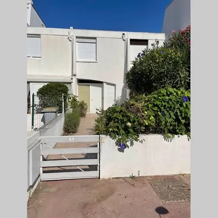 Belle Marina Ensoleillée Avec Jardin Сasa de vacaciones Le Grau-du-Roi