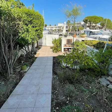 Belle Marina Ensoleillée Avec Jardin Сasa de vacaciones Le Grau-du-Roi